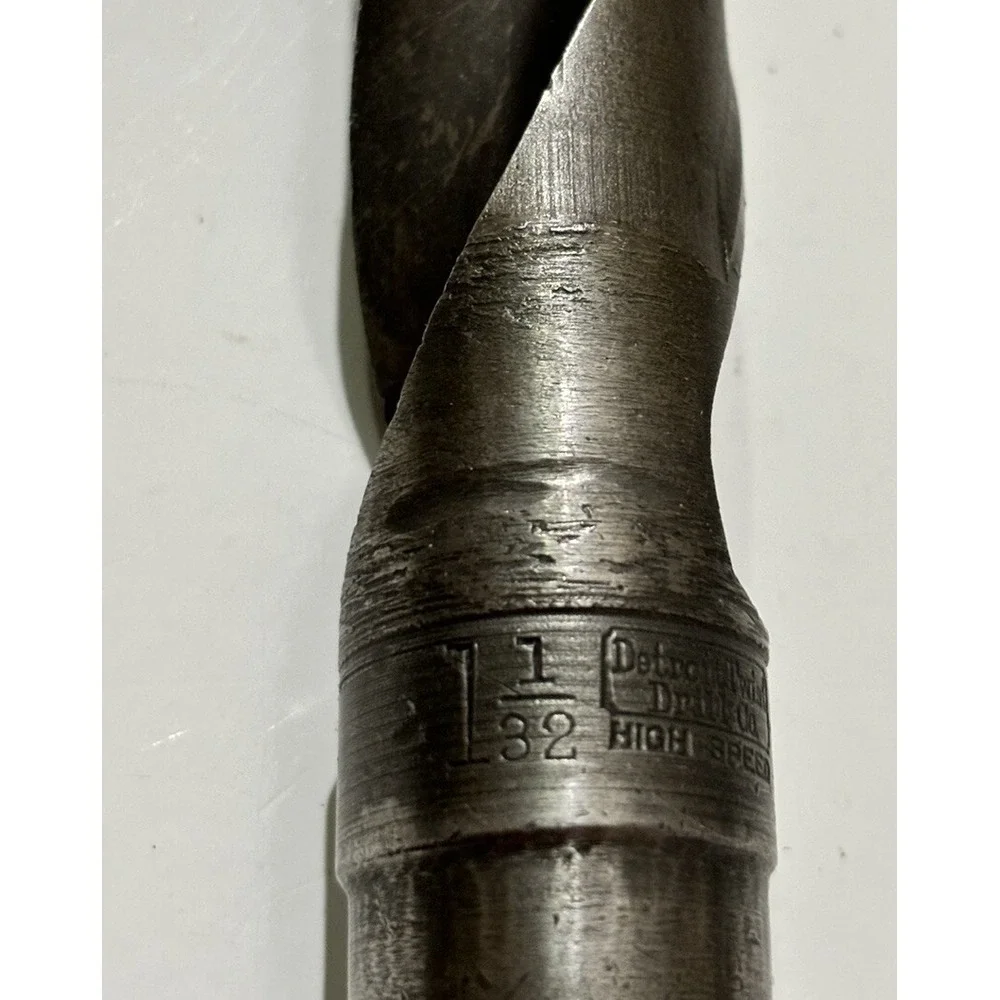 Large detroit twist‎ drill bit 1 1/32 high speed